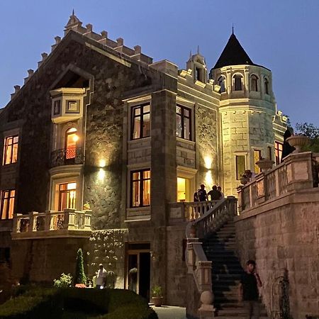 X Hotel Yerevan Luaran gambar
